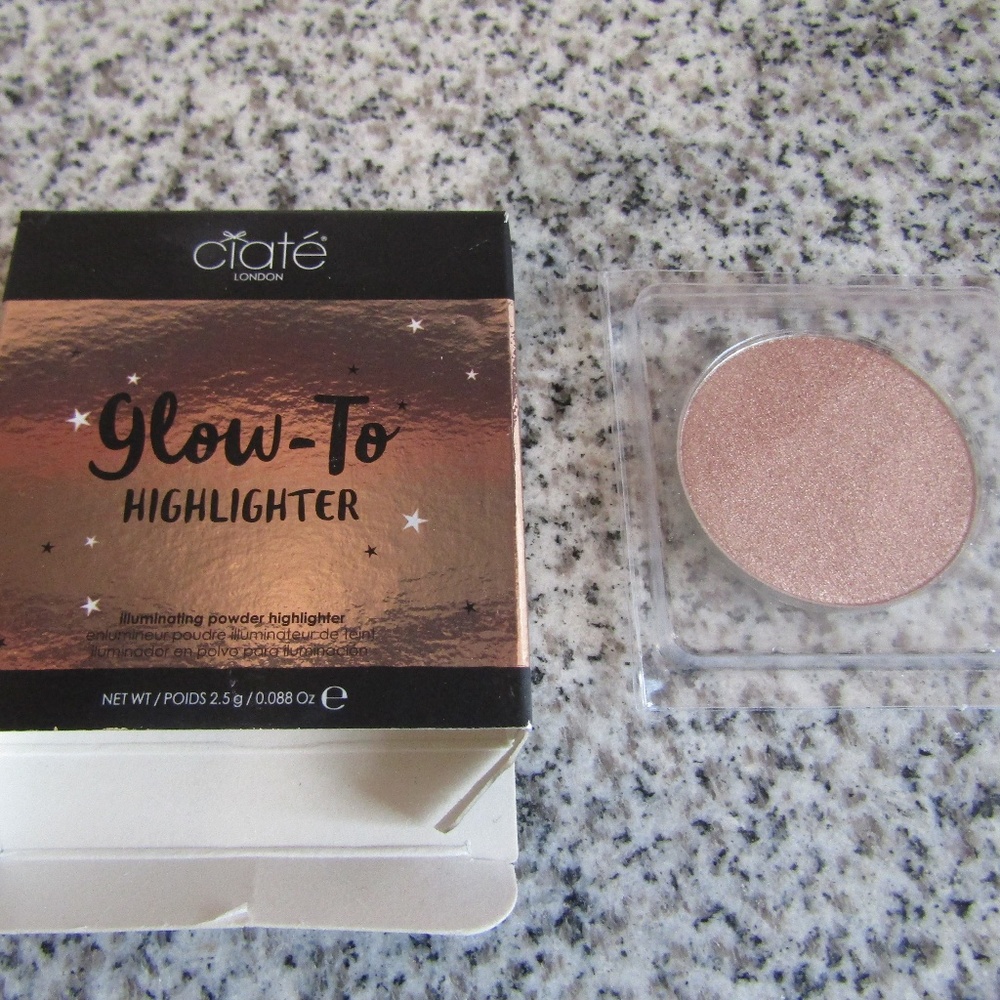 Ciate Glow-To highlighter for face